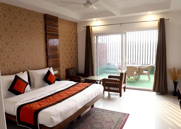 Airport Hotel